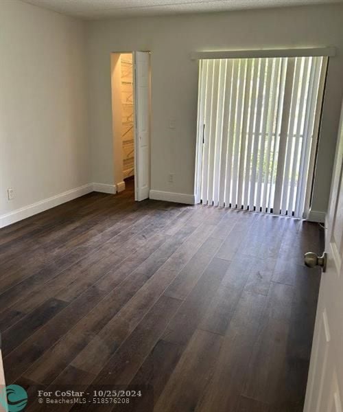 Foto del edificio - 1108 Meadows Cir