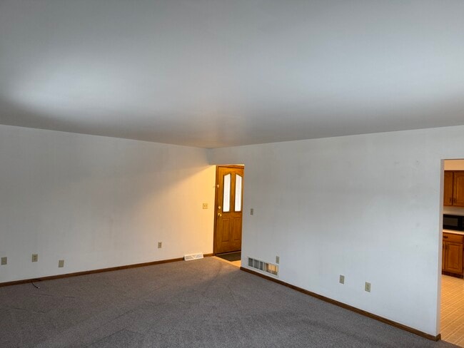 Foto del edificio - 315 Carriage Dr