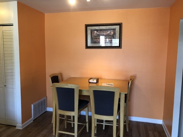 Foto del edificio - 1409 Fremont Dr