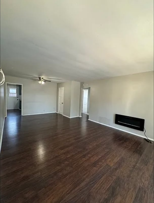 Photo - 1402 S Sycamore St Apartment