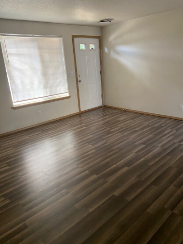 Foto del edificio - 3973 Evergreen Way