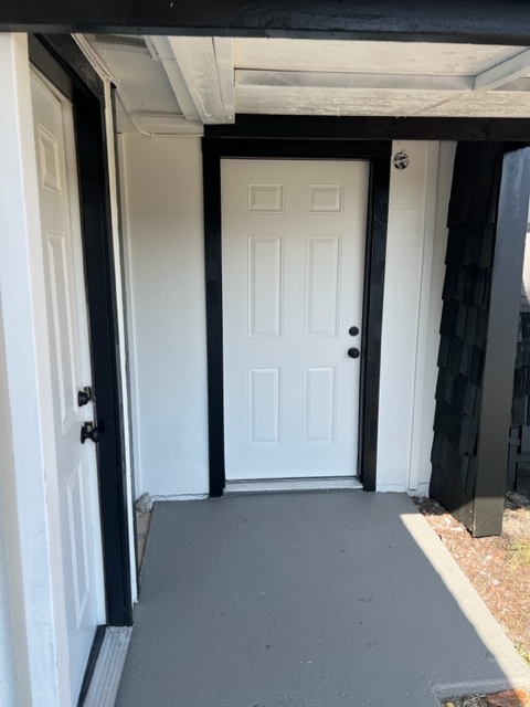 Front door and garage door - 2346 Newburg Rd