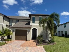 Building Photo - 5085 NW Coventry Cir