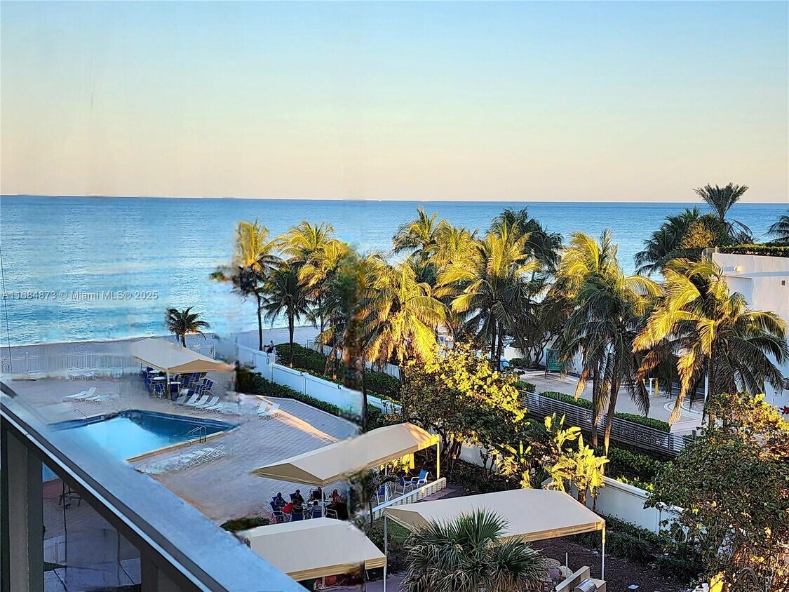 Foto principal - 3505 S Ocean Dr