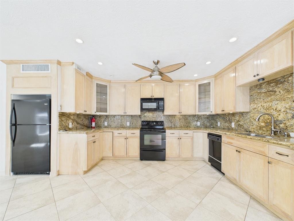 Primary Photo - 2824 Briarhurst Dr