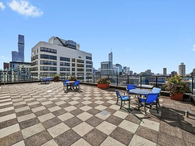 Foto del edificio - 401 E Ontario St