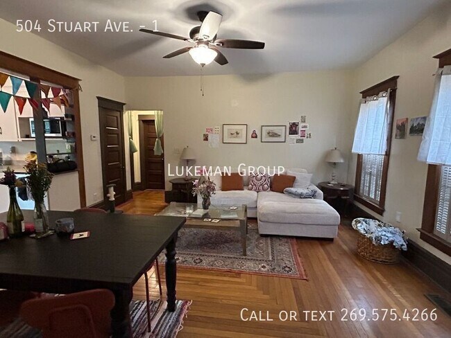 Foto del edificio - 504 Stuart Ave