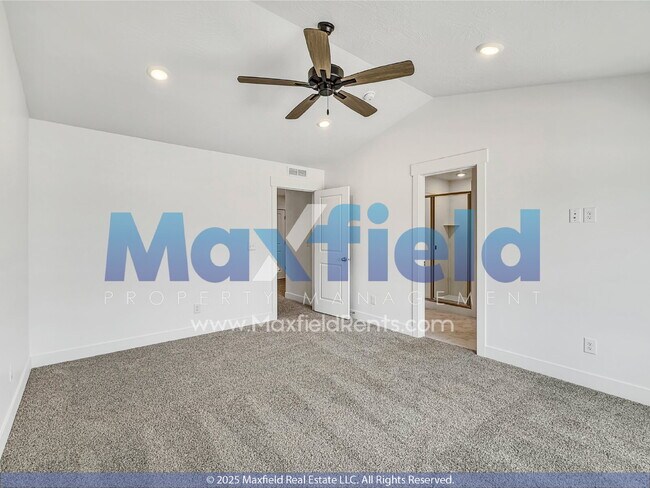 Building Photo - LEASE SPECIAL $100 OFF (First 3 Months) Town House 3BD 2.5BTH 2GAR - SPANISH FORK