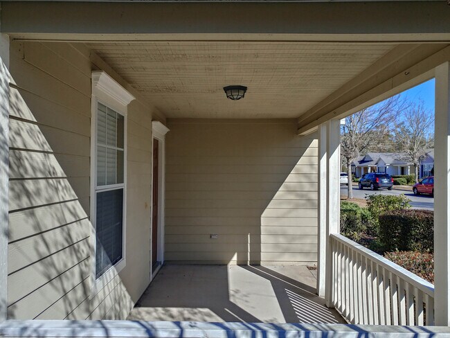 Building Photo - 3 Bed 2 Bath in Walnut Creek, Great NW Gainesville Location