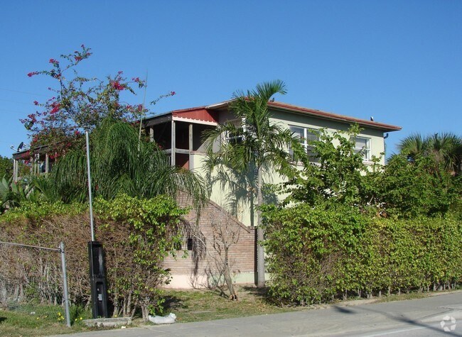 Foto del edificio - 3311 Broadway