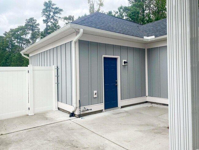 Building Photo - 2742 Matriarch Ct