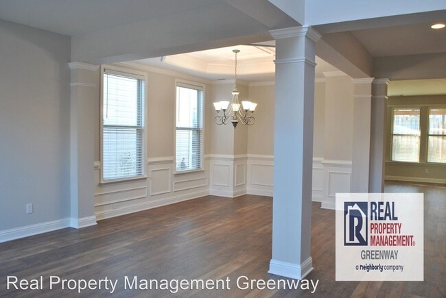 Building Photo - 4 br, 2.5 bath House - 1380 Scenic View Trce