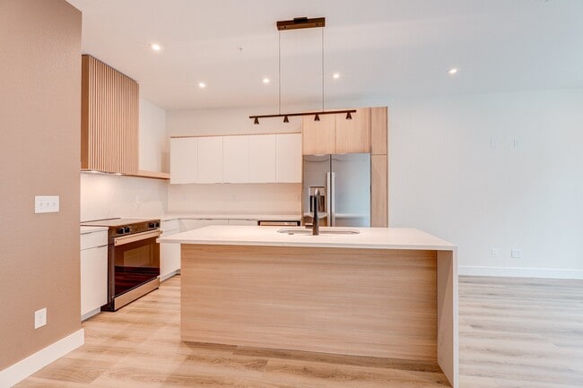 Foto del edificio - 5735 W 91st Pl