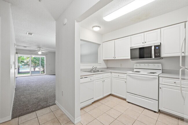 Foto del edificio - 4270 Calinda Ln