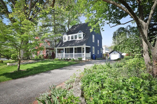 Foto del edificio - 125 S Knox St