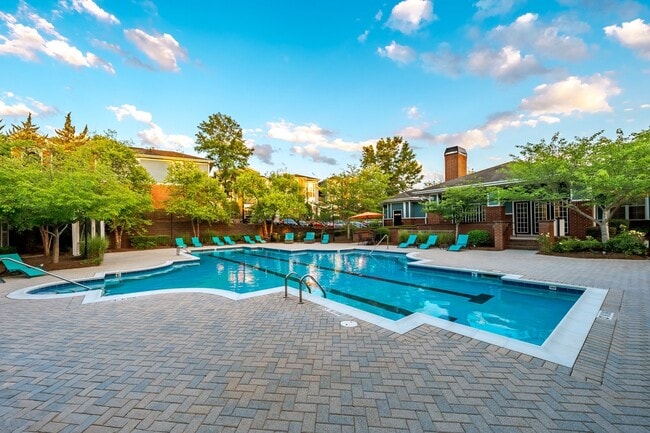 Foto del edificio - Reserve at Cary Park