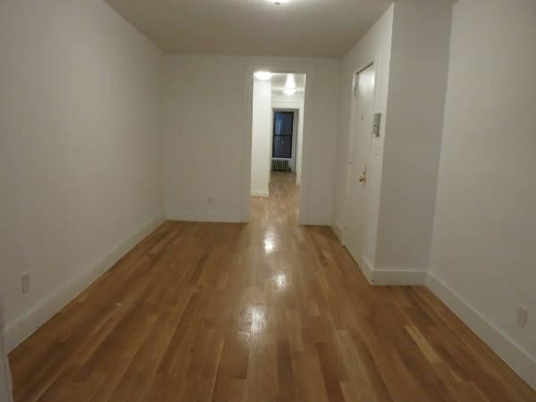 Foto del edificio - 630 10th Ave