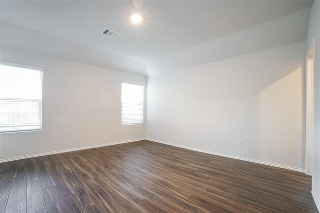 Foto del edificio - 22435 Verdin Rd