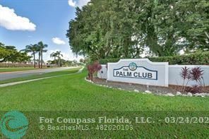 Foto del edificio - 1009 Green Pine Blvd