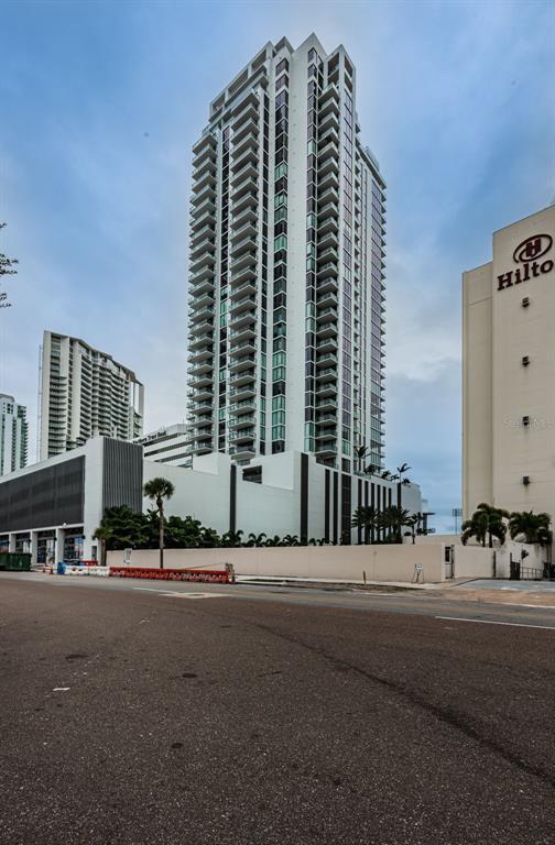 Foto del edificio - 301 1st St S