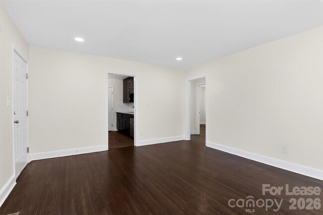 Foto del edificio - 3441 Commonwealth Ave