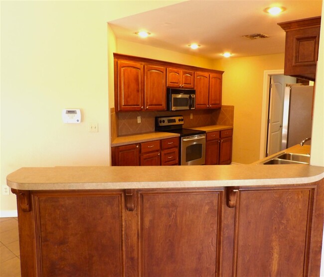 Building Photo - 4435 NW Wolfcreek Blvd