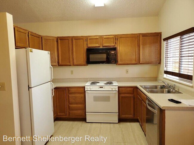 Building Photo - 4 br, 3 bath House - 2730 Hanovertown Drive