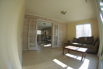 Building Photo - 1703 Kosola Ave
