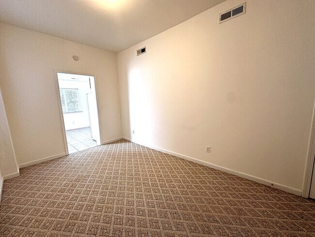 Foto del edificio - Hanover Ave. 3215