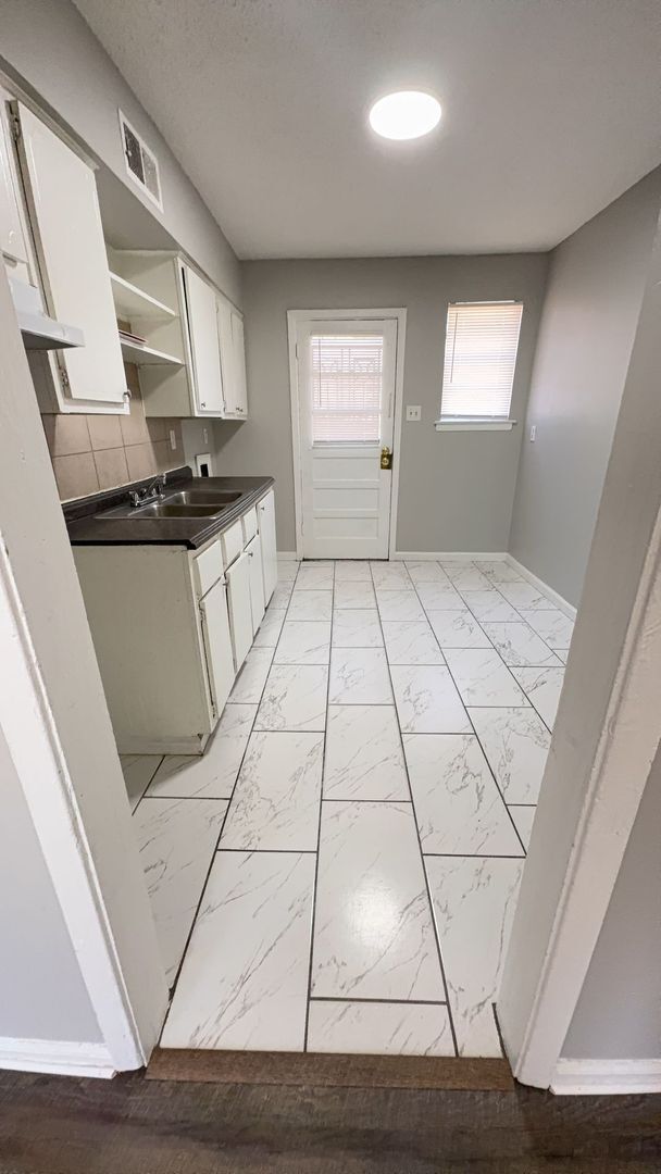 Foto del edificio - Very Nice Duplex in Berclair