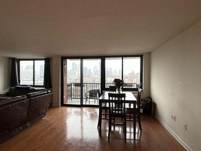 Foto del edificio - 700 Grove St