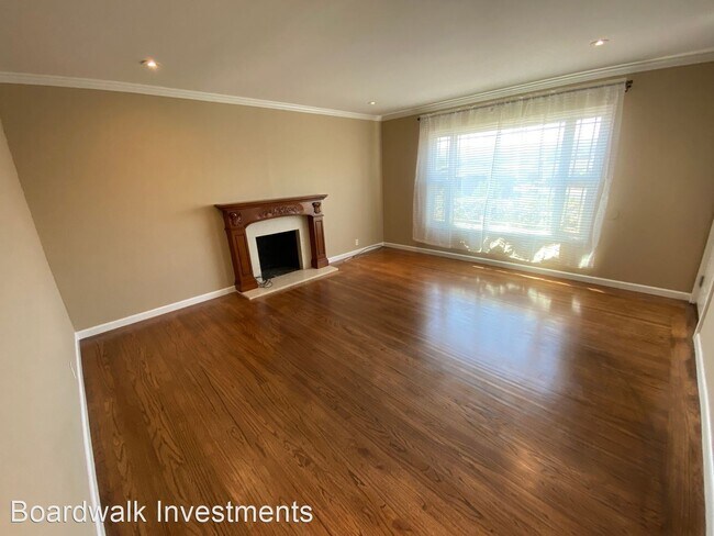 Foto del edificio - 4 br, 2 bath House - 10 Clover Cir.