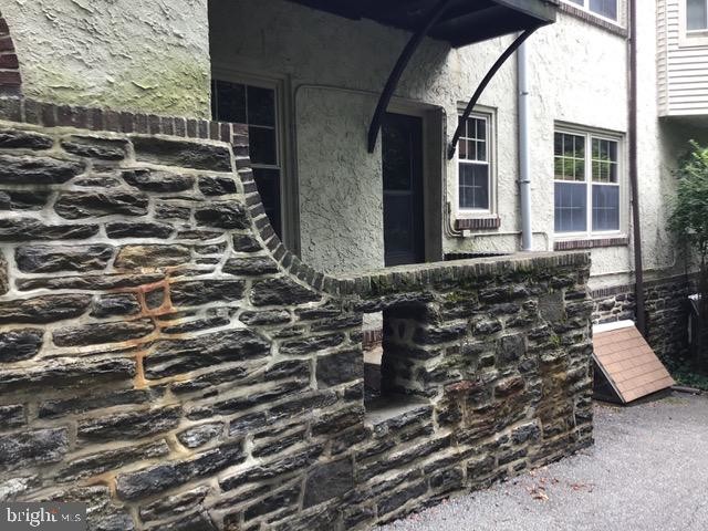 Building Photo - 212 Idris Rd