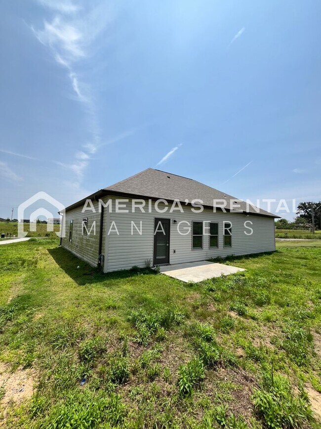 Building Photo - MOVE-IN SPECIAL!!! - Home for Rent in Eva, AL!! AVAILABLE NOW!! - Sign a 13-month lease by 2/15 t...