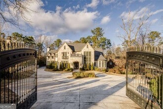 Building Photo - 35 Mt Paran Rd NW