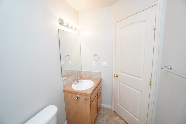 Foto del edificio - 1445 W Silver Salmon Dr