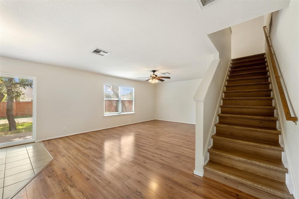 Primary Photo - 2022 Killians Way