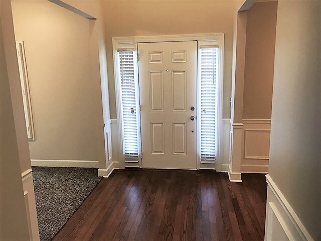 Building Photo - 2 Stone Gate Court