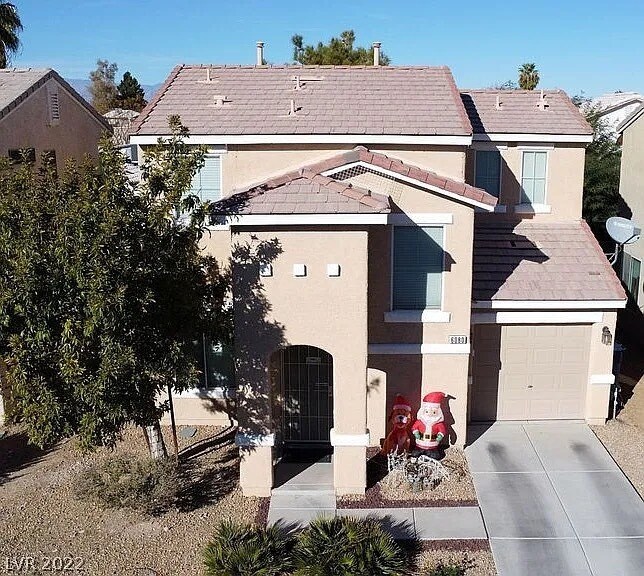 Foto principal - 6080 St Petersburg Dr