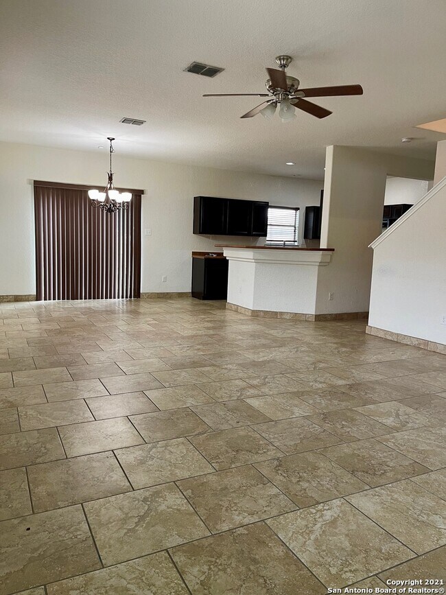 Foto del edificio - 13306 Solar Crest