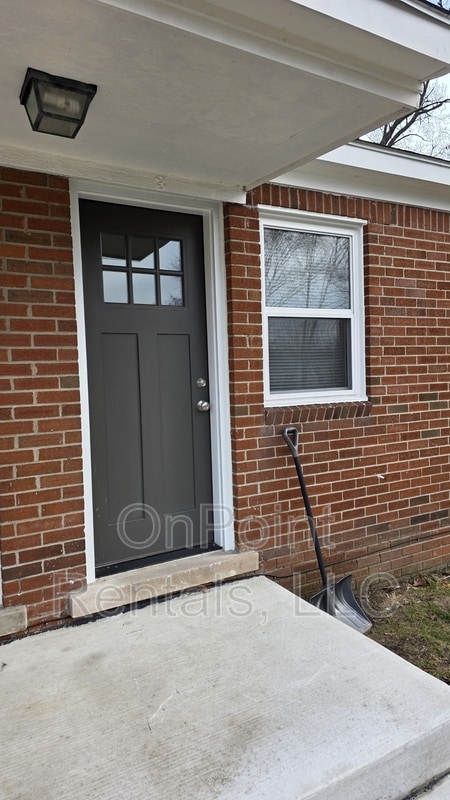 Foto del edificio - 5915 N Wayne Rd