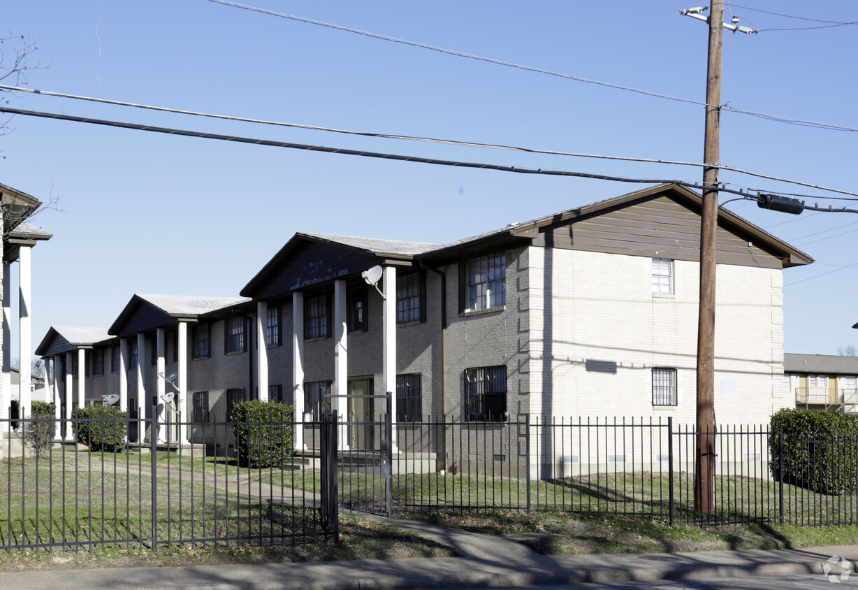 Building Photo - Southdale Apartments