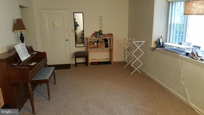 Foto del edificio - 2916 Willston Pl