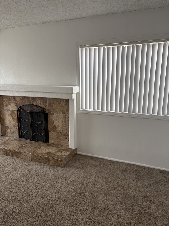 Building Photo - 7346 Bright Ave