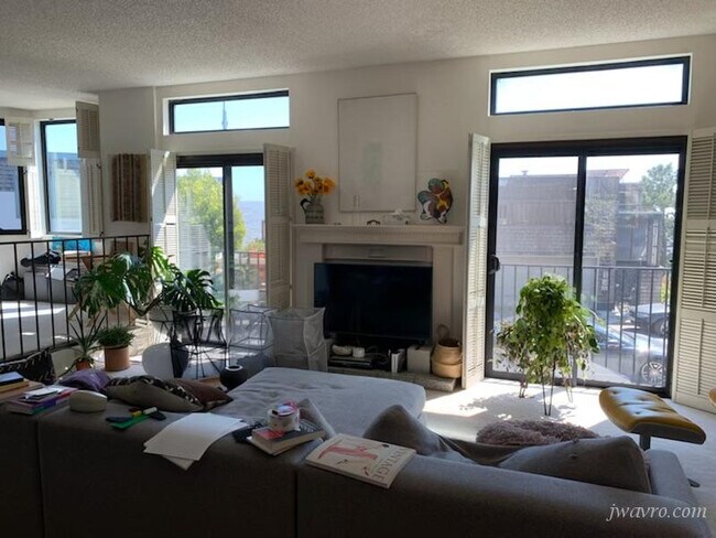 Foto del edificio - 236 Topaz Way