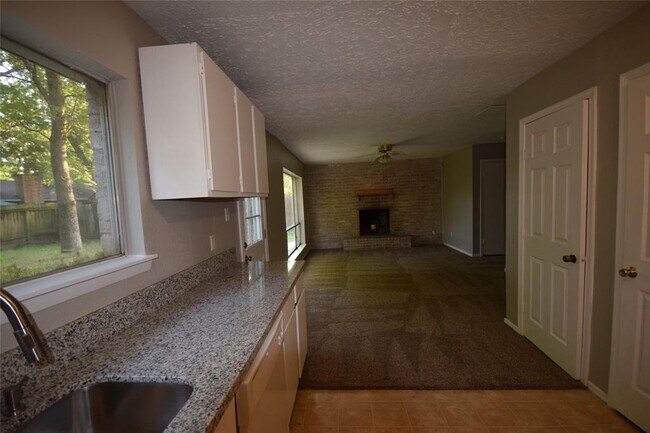 Foto del edificio - 4219 Enchantedgate Dr