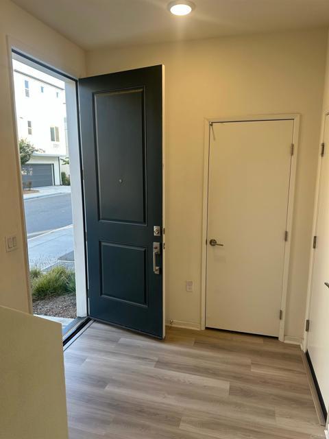 Foto del edificio - 5256 Beachfront Cove St