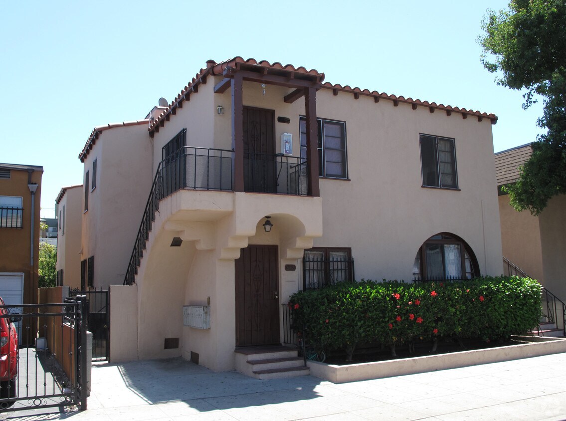 Foto principal - 844-854 1/2 Pacific Ave.