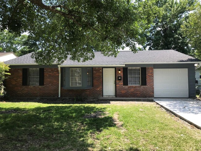 Ready for move-in! - Ready for move-in! House