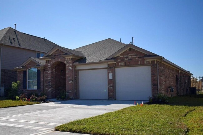 Building Photo - 29630 Yaupon Shore Dr